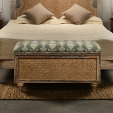 Load image into Gallery viewer, Oro Teak wood Storage Bench