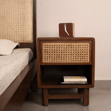 Load image into Gallery viewer, Hasker Bed Side Table