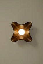 Load image into Gallery viewer, Compass Wall Light