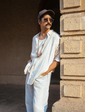 Load image into Gallery viewer, Austere Sunglass Case