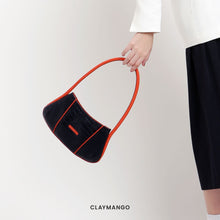 Load image into Gallery viewer, Searing Leather - Shoulder Bag