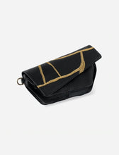 Load image into Gallery viewer, Shiatsu Crossbody in Black