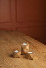 Load image into Gallery viewer, chamferred tealights