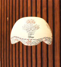 Load image into Gallery viewer, Traditional design painting single Hanging Light