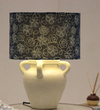 Load image into Gallery viewer, 4 handles pot design white Ceramics Table Lamp