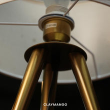 Load image into Gallery viewer, ANANTA - Modern Contemporary Side Table Lamp