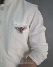 Load image into Gallery viewer, Eagle Brooch from Mother of Pearl series - Twofolds