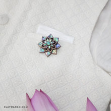 Load image into Gallery viewer, Mandala Star from Mother of Pearl series - Twofolds