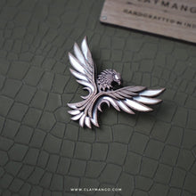 Load image into Gallery viewer, Eagle Brooch from Mother of Pearl series - Twofolds