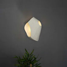 Load image into Gallery viewer, Luna wall lamp - Wall Sconce for Home, Restaurants and Offices.