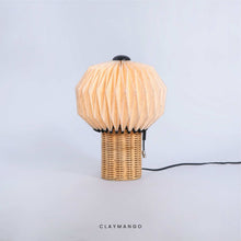 Load image into Gallery viewer, Clove table lamp - Lamp for Home, Restaurants and Offices