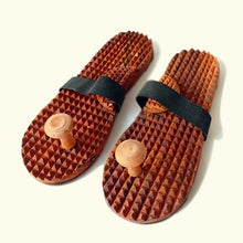 Load image into Gallery viewer, Acupressure Chappal-Essentials-Claymango.com