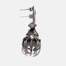 Load image into Gallery viewer, Trishul jhumka - 92.5 Sterling Silver-Jewellery-Claymango.com