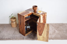 Load image into Gallery viewer, Happy - peg table