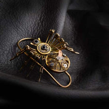 Load image into Gallery viewer, Uniqe Articulated silver ear cuff / Ring -Spider bite-Jewellery-Claymango.com