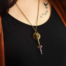 Load image into Gallery viewer, Steampunk pendant made of vintage watch parts and sculpted embellishment - goth-Jewellery-Claymango.com