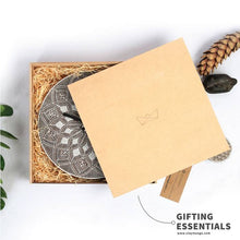 Load image into Gallery viewer, UNIQUE HANDCARVED WOODEN BLOCK WALL CLOCK for home ,Office ,Kitchen ,Bedroom- wooden box gift ready pack-Gift Box-Claymango.com