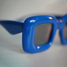 Load image into Gallery viewer, ESCAPE SQUARE Unisex Sunglasses