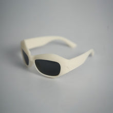Load image into Gallery viewer, ESCAPE CLASSIC OVAL Unisex Sunglasses