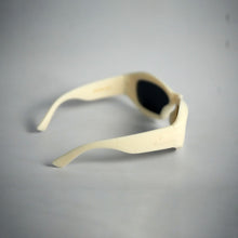 Load image into Gallery viewer, ESCAPE CLASSIC OVAL Unisex Sunglasses