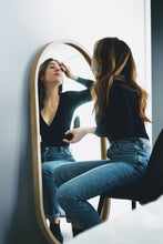 Load image into Gallery viewer, Mira Oval Mirror (Large)