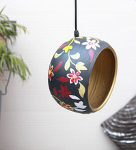 Load image into Gallery viewer, Black décor single hanging lamp