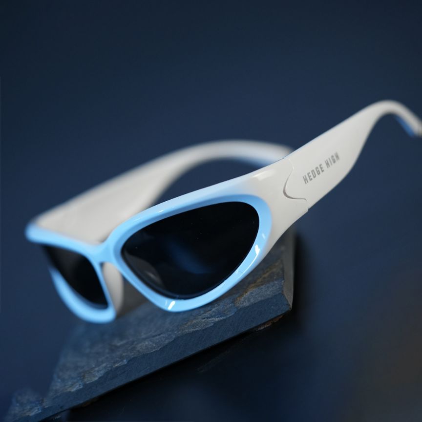 Escape Oval Unisex sunglasses : White with Black Tint