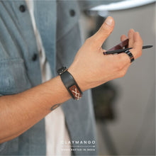 Load image into Gallery viewer, Kubek - Criss-Cross genuine leather wrist bands