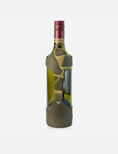 Load image into Gallery viewer, Ozai Wine Case in Olive
