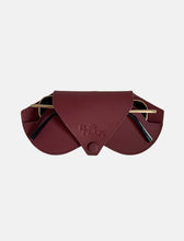 Load image into Gallery viewer, Noir Sunglass Case
