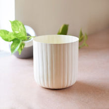 Load image into Gallery viewer, Aviva Planter - Ivory White
