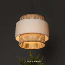 Load image into Gallery viewer, Bali Classic - Pendant lamp with Natural bamboo mesh for Home, restaurants and offices.
