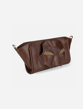 Load image into Gallery viewer, Rudra Wristlet in Tan
