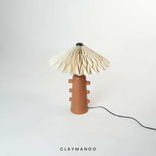 Load image into Gallery viewer, Vero Table Lamp - Sculptural Lamp for Home, Restaurants and Offices
