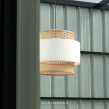 Load image into Gallery viewer, Bali Classic - Pendant lamp with Natural bamboo mesh for Home, restaurants and offices.

