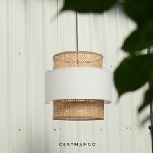 Load image into Gallery viewer, Bali Classic - Pendant lamp with Natural bamboo mesh for Home, restaurants and offices.
