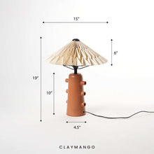 Load image into Gallery viewer, Vero Table Lamp - Sculptural Lamp for Home, Restaurants and Offices

