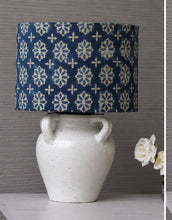 Load image into Gallery viewer, 4 handles pot design white Ceramics Table Lamp

