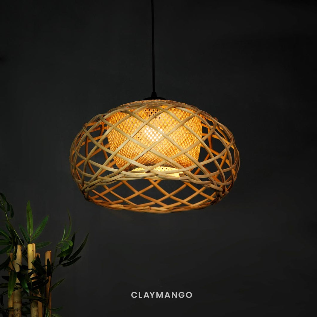 Inter Woven : Unique handmade Woven Hanging Pendant Light, Natural/Bamboo Pendant Light for Home restaurants and offices.