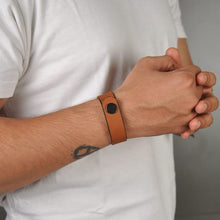 Load image into Gallery viewer, Minimal genuine leather wrist bands - set of 2 (black+ Tan Brown)-Mens Accessories-Claymango.com
