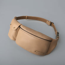 Load image into Gallery viewer, Bombay Belt Bag
