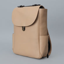 Load image into Gallery viewer, NAtural Leather BAckpack

