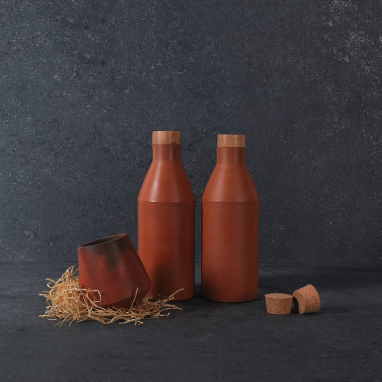 Handmade Minima Terracotta clay 500ml bottle Set of 2 bottles with cork and wooden lid-Terracotta-Claymango.com
