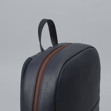 Load image into Gallery viewer, Leather laptop backpack for men
