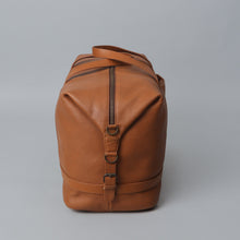 Load image into Gallery viewer, Tan leather travel bag for girls
