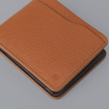 Load image into Gallery viewer, Tan handmade leather wallet
