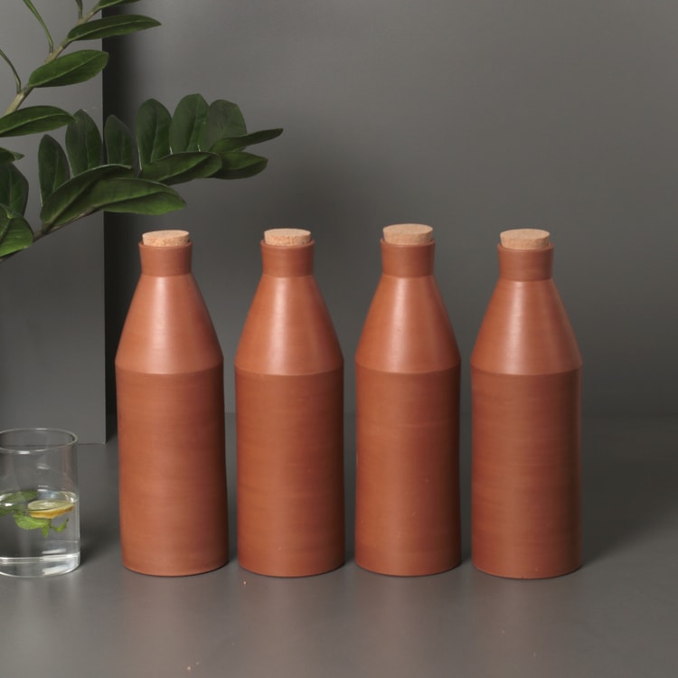 (set of 4) Modern HandmadeTerracotta Earthen Clay Bottle - 800ml with cork from design meets tradition collection.-Terracotta-Claymango.com