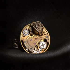 Steampunk ring made of vintage watch parts and sculpted embellishment-Jewellery-Claymango.com