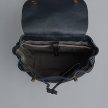 Load image into Gallery viewer, Berlin Leather Backpack
