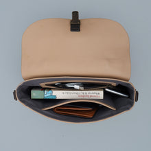 Load image into Gallery viewer, London Crossbody Bag
